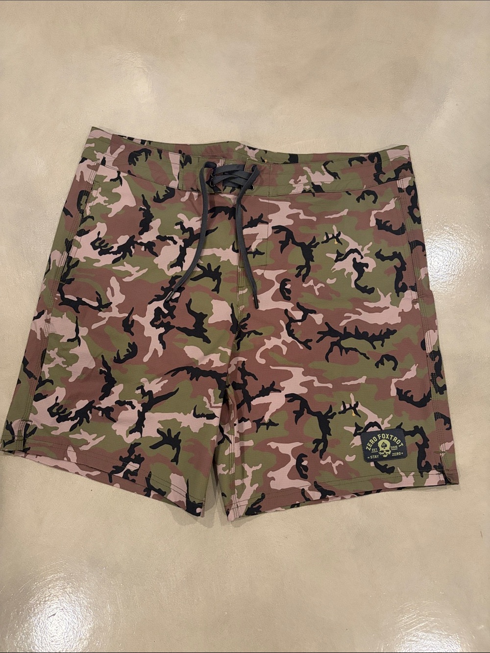 Men's Camo Athletic Swim Shorts - Green Camo